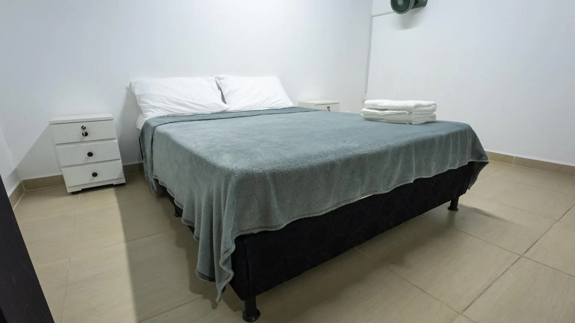 Apartahotel Tonchala ميديلين