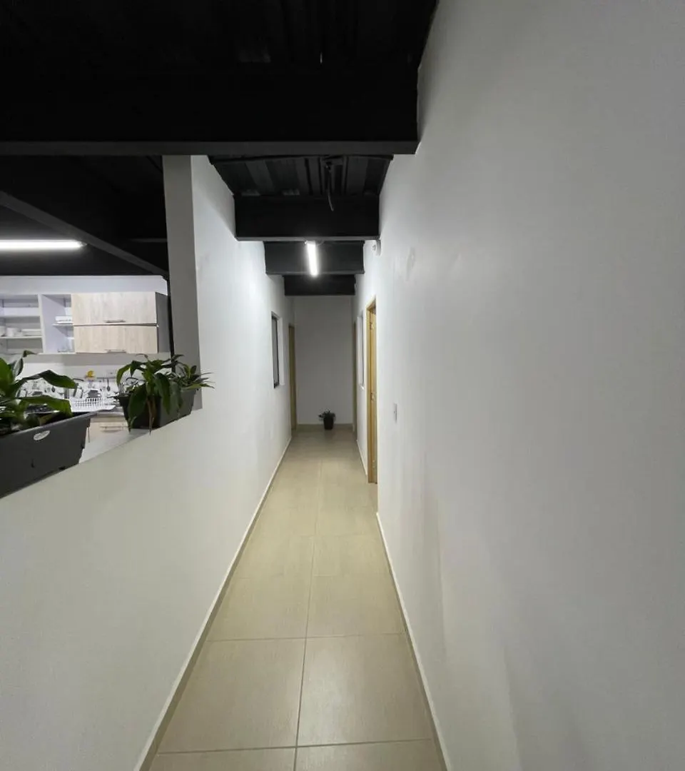 Apartahotel Tonchala ميديلين بيت ضيافة