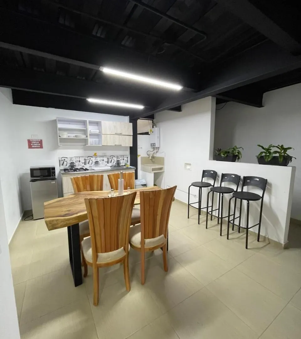 بيت ضيافة Apartahotel Tonchala ميديلين